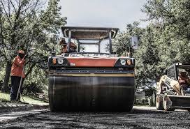 Driveway Snow Removal Preparation in Lakeshire, MO